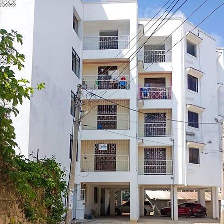Lovely 1 Bedroom In Bamburi With Reliable Wifi Mombasa Eksteriør bilde